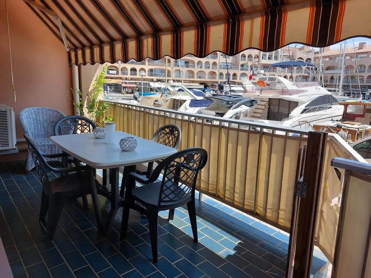 Bleu Azur Appartement 3 Etoiles Hyères Lägenhet